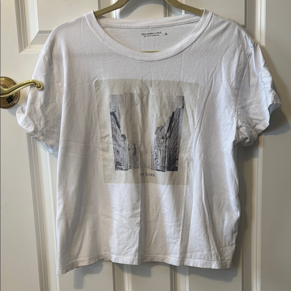White NY Graphic T-Shirt - A&F